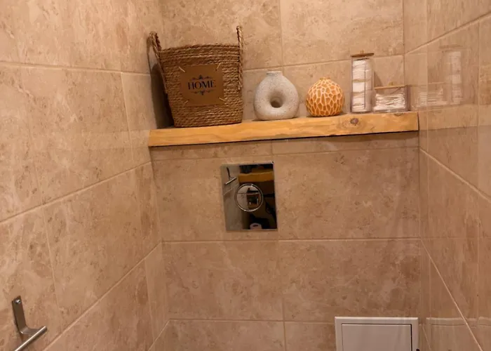 Parfum Terrasse Clim Parking Prive Apartman