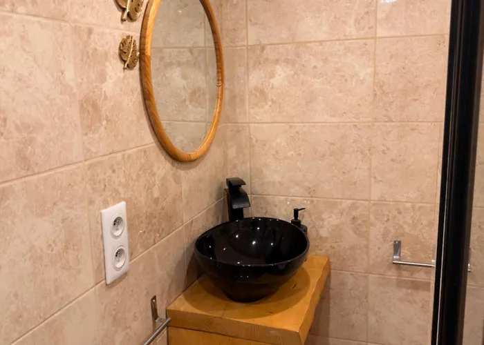 Apartman Parfum Terrasse Clim Parking Prive *