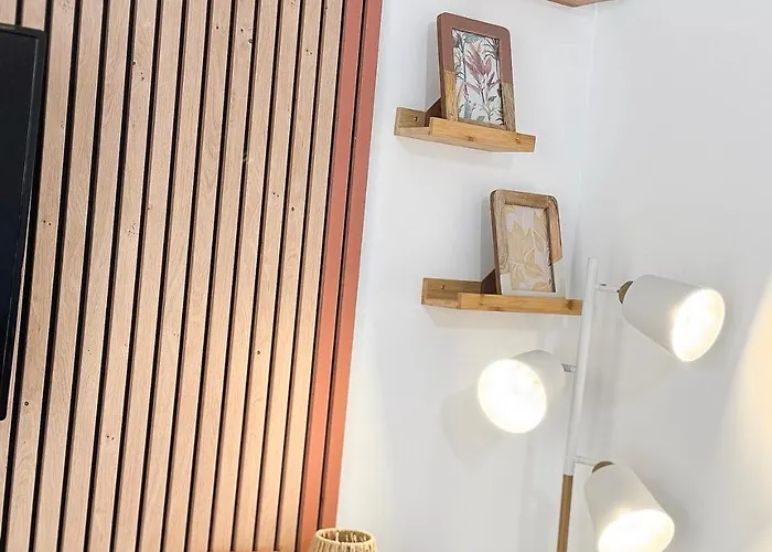 Parfum Terrasse Clim Parking Prive * Agde